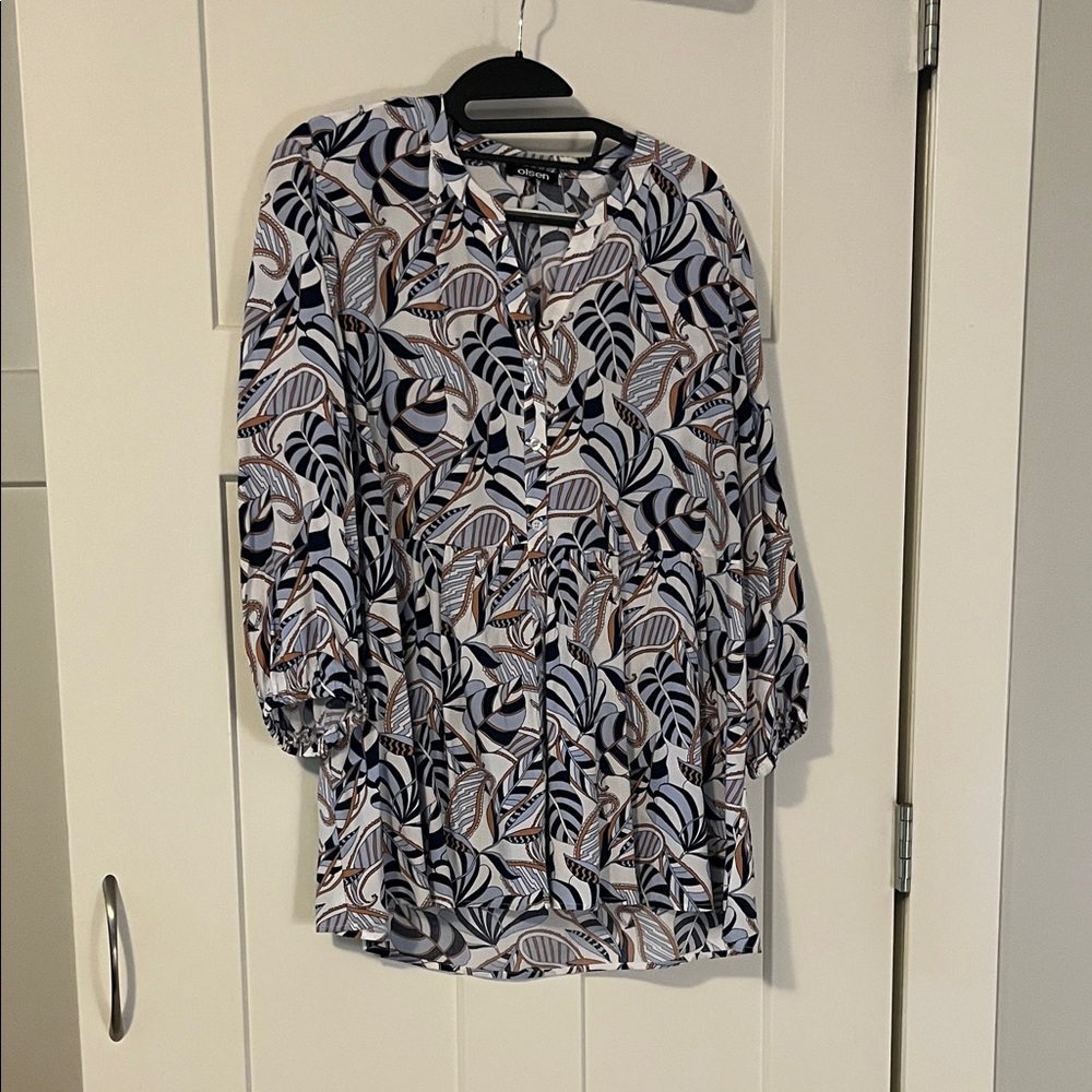 Patterned Blouse with Blue and Brown Accents